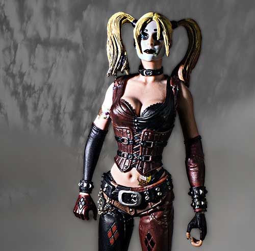 Harley Quinn in pigtails