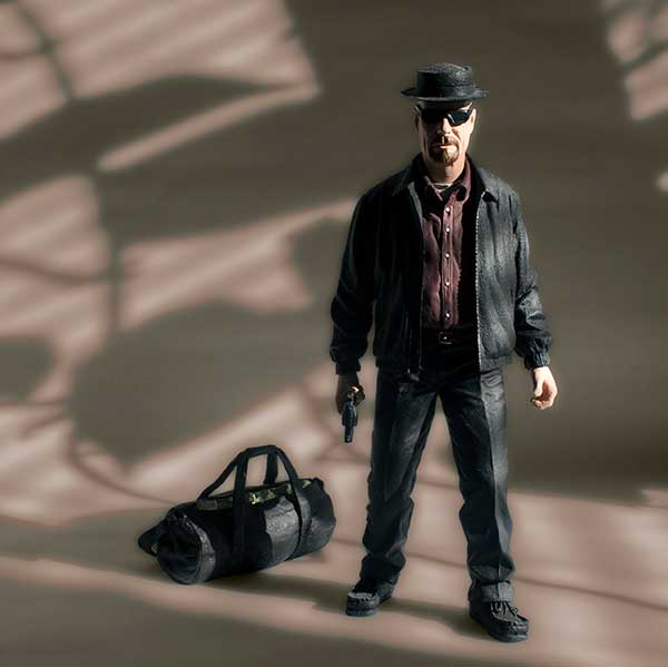 Walter White with hat and a bag of money